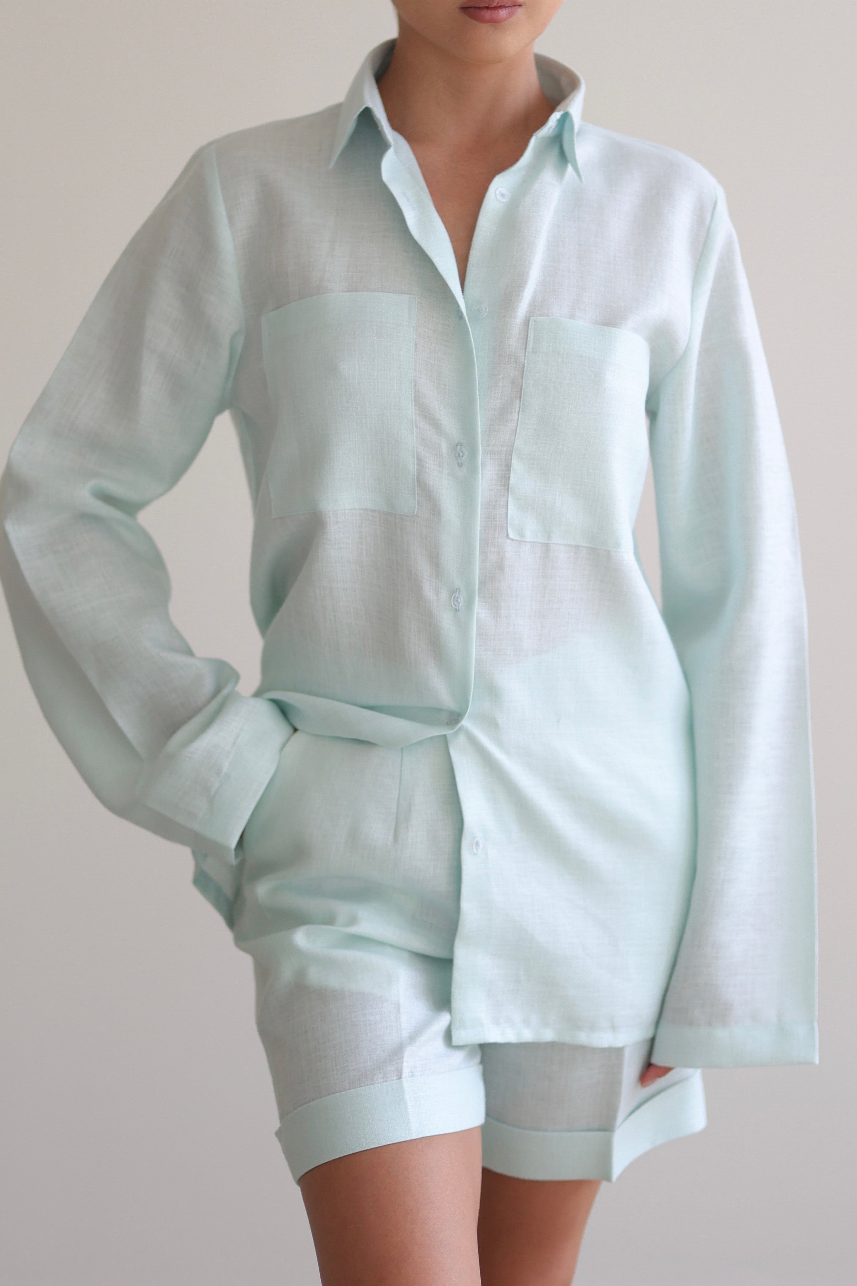 “Mint Ice Cream” Handcrafted Linen Setz